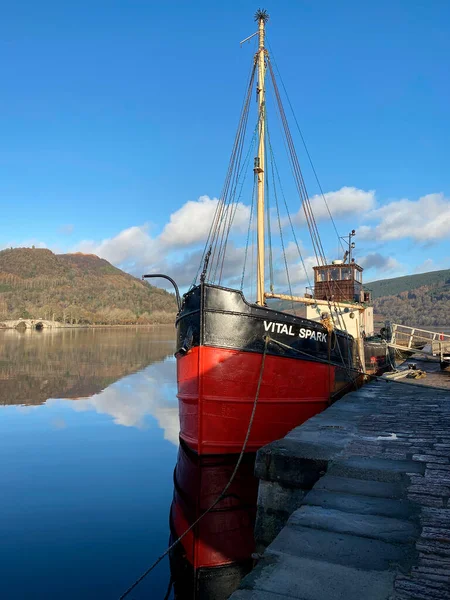 Inveraray Λιμάνι Inveraray Είναι Μια Πόλη Στη Δυτική Ακτή Του — Φωτογραφία Αρχείου