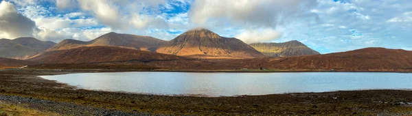 Панорама Пагорбів Куіллін Поблизу Лох Ейнорта Острові Скай Шотландському Нагір — стокове фото