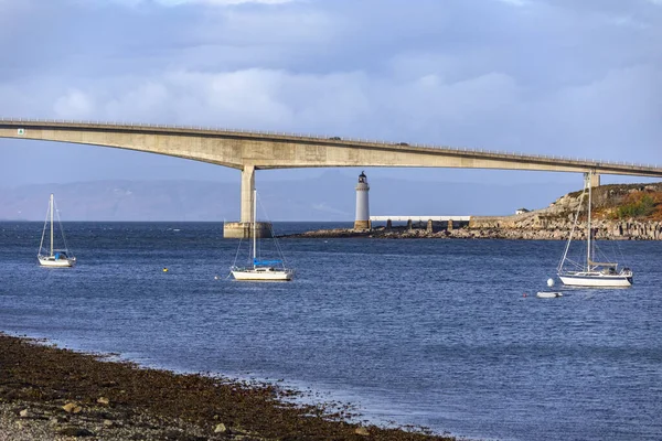 Дорожній Міст Через Лох Алш Острова Скай Шотландія Він Пов — стокове фото