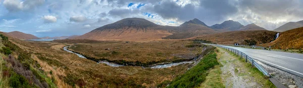 Wzgórza Cuillin Wyspie Skye Zachodnim Wybrzeżu Szkocji — Zdjęcie stockowe