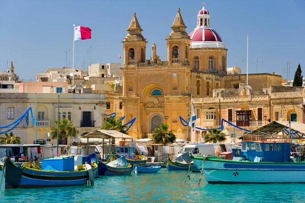 Hafen Marsaxlokk Auf Der Mittelmeerinsel Malta — Stockfoto