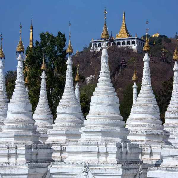 Mandalay Hill Sett Inifrån Stupa Sanda Muni Buddistiska Templet Staden — Stockfoto