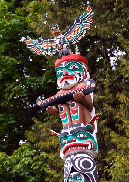 Totem Pole Στο Stanley Park Στην Πόλη Του Βανκούβερ Στην — Φωτογραφία Αρχείου