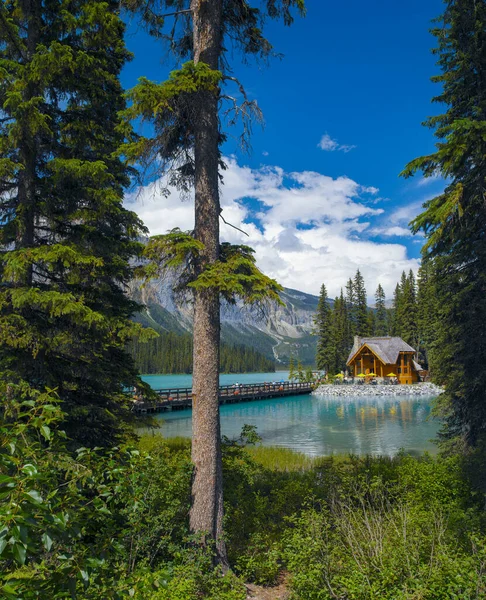 Emerald Lake Στο Εθνικό Πάρκο Yoho Στη Βρετανική Κολομβία Καναδάς — Φωτογραφία Αρχείου