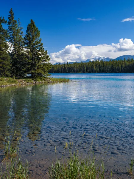 Lago Annette Parque Nacional Jasper Alberta Canadá — Fotografia de Stock