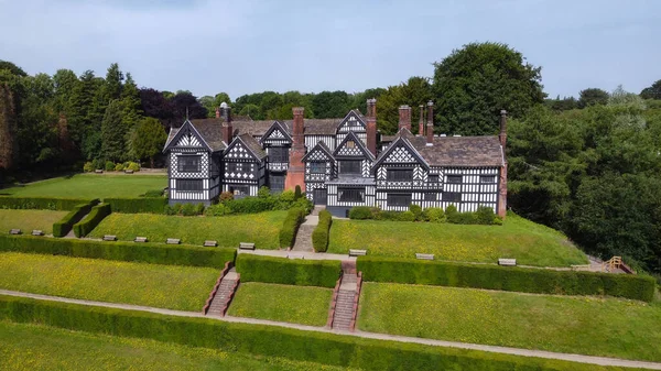 Edifícios Tudor Século Xiv Bramhall Hall Bramhall Sul Manchester Inglaterra — Fotografia de Stock