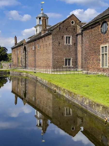 Die Stallungen Und Wagenhalle Von Dunham Massey Großraum Manchester Der — Stockfoto