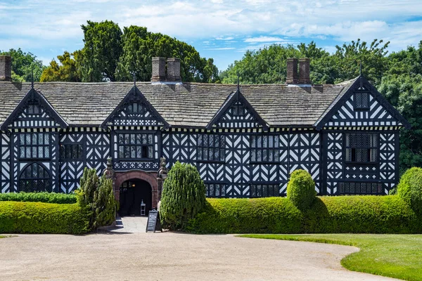 Speke Hall Ένα Ξύλινο Πλαισιωμένο Wattle Daub Αρχοντικό Tudor Στο — Φωτογραφία Αρχείου