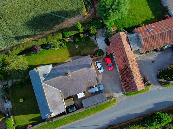 Drone Beeld Van Een Vrijstaand Huis Bijgebouwen Van Bovenaf — Stockfoto