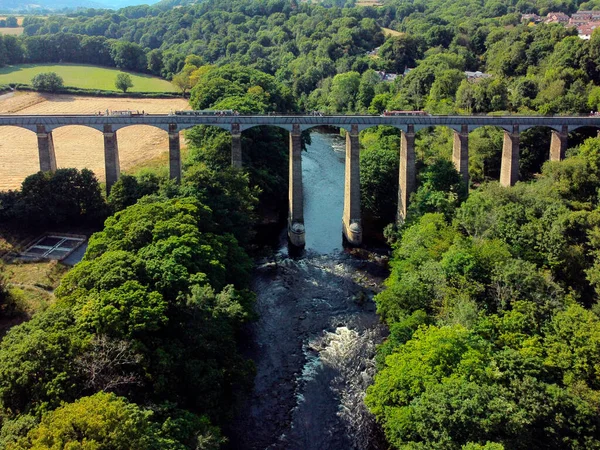 Aerial View Pontcysyllte Aqueduct Carries Llangollen Canal River Dee Vale — Stok Foto