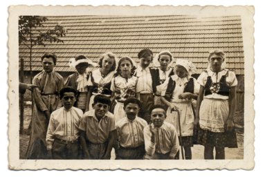 grup çocuk - köy karnaval