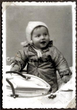 Bebeğim.