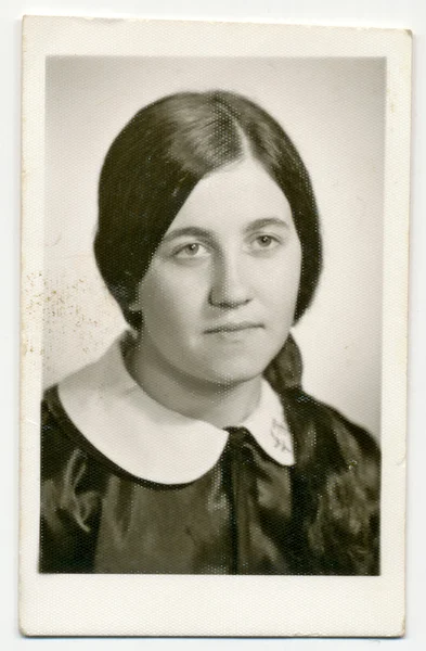 Young woman, portrait — Stock Photo, Image