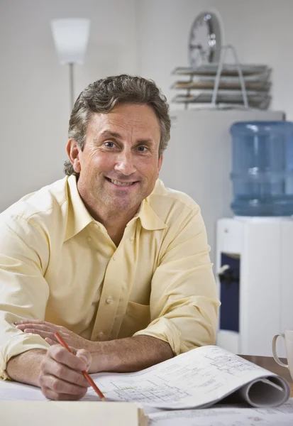 Man Working on Blueprints — Stock Photo, Image