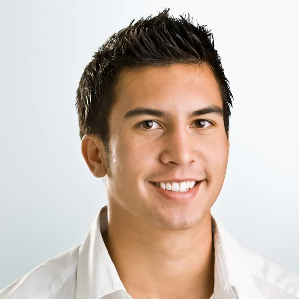 Asian man smiling — Stock Photo, Image