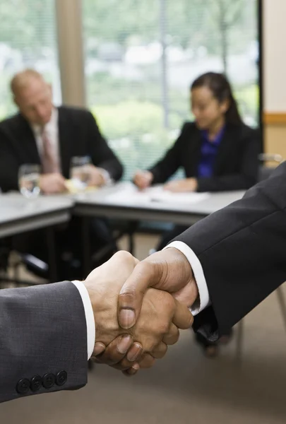 Business Shaking Hands — Stock Photo, Image