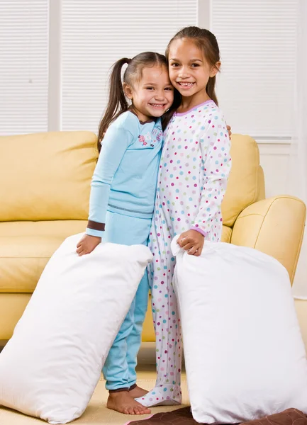 Lányok-pizsama-nappali — Stock Fotó