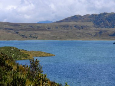 Antisana Ekolojik Rezervi, Antisana Volkanı, Ekvador