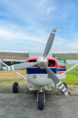 5 Kasım 2021, Shell, Pastaza, Ekvador. Hafif bir uçağın pervaneleri.