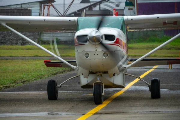 November 2021 Shell Pastaza Ecuador Lätta Flygplan Liten Landningsbana Amazonas — Stockfoto