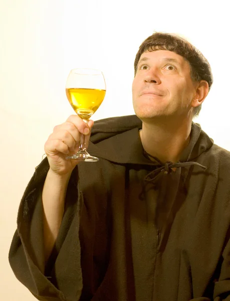 A szerzetes dicséri a bor — Stock Fotó