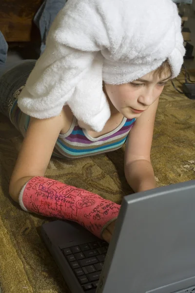 The Luxury of the Laptop — Stock Photo, Image