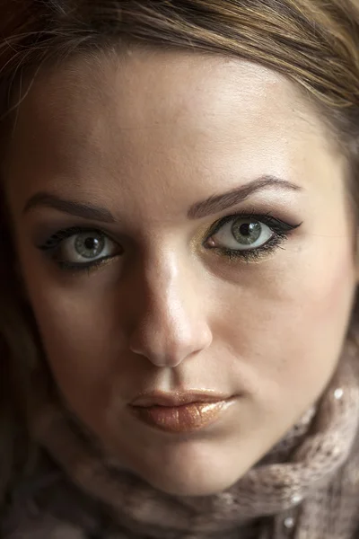 Young Woman with Beautiful Blue Eyes — Stock Photo, Image