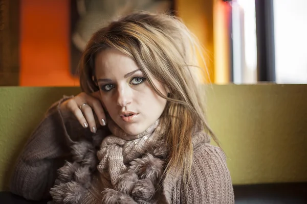 Young Woman with Beautiful Blue Eyes — Stock Photo, Image