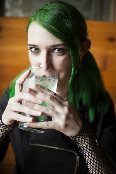 Young Woman with Beautiful Green Hair and Eyes Drinking Water — Stock Photo, Image