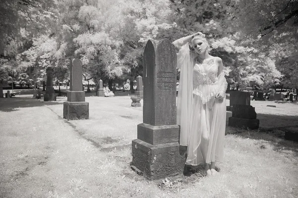 Infrared Photo of Young Woman iin Her Lingerie — Stock Photo, Image