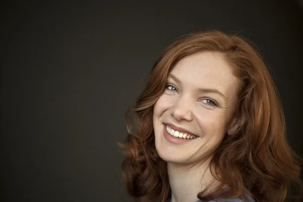 Young Woman with Beautiful Blue Eyes and Red Hair — Stock Photo, Image