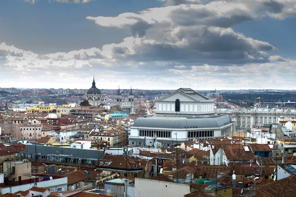 Panoramę miasta Madryt po burzy — Zdjęcie stockowe