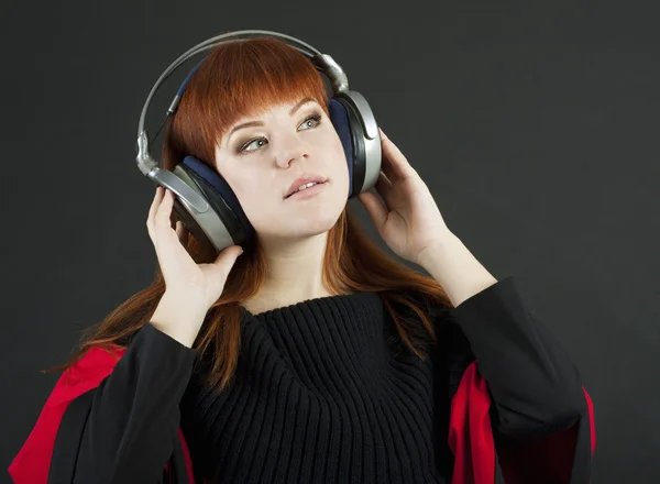 Ragazza con le cuffie — Foto Stock