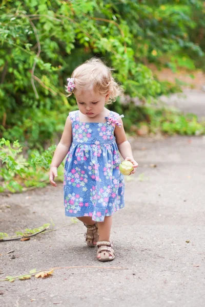 Cute baby steps — Stock Photo, Image