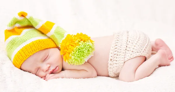 Nahaufnahme schlafender Neugeborener — Stockfoto
