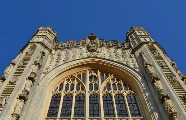 Fachada de la catedral de Bath — Foto de Stock