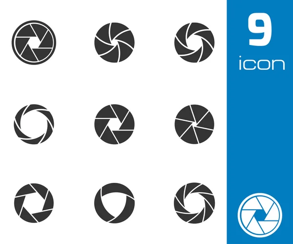 Vector black camera shutter icons set — Stock Vector