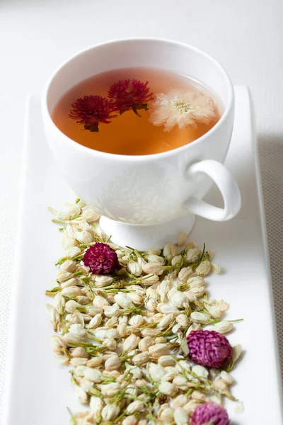 Flowering Tea and Dry Flowers — Stock Photo, Image