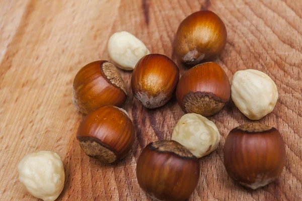 Scattered hazelnuts — Stock Photo, Image