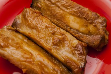 kavrulmuş Domuz kaburga