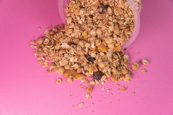 Müsli Auf Dem Rosa Hintergrund — Stockfoto