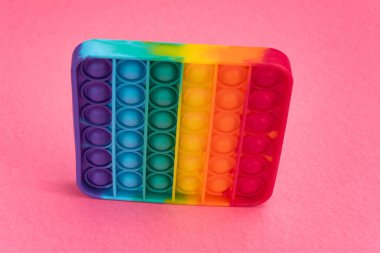 Fidget popit oyuncak gökkuşağı rengi - stres karşıtı, eğlenceli ve eğitici