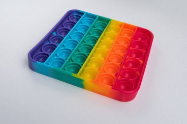 Fidget popit oyuncak gökkuşağı rengi - stres karşıtı, eğlenceli ve eğitici