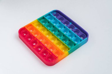 Fidget popit oyuncak gökkuşağı rengi - stres karşıtı, eğlenceli ve eğitici