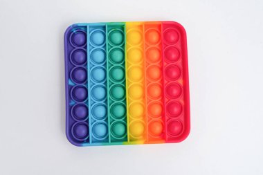 Fidget popit oyuncak gökkuşağı rengi - stres karşıtı, eğlenceli ve eğitici