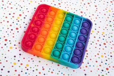 Fidget popit oyuncak gökkuşağı rengi - stres karşıtı, eğlenceli ve eğitici
