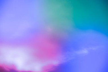 Bulutları olan inanılmaz güzel bir gökyüzü