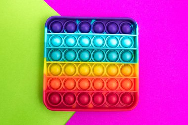 Fidget it toy gökkuşağı rengi, anti-stres, eğlence ve eğitici