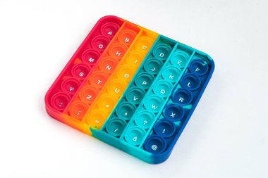 Fidget it toy gökkuşağı rengi, anti-stres, eğlence ve eğitici