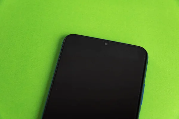 Nieuwe Mobiele Telefoon Kleurrijke Achtergrond — Stockfoto
